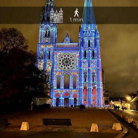 Henri En Scene - Charme & Confort En Hypercentre Chartres - Au Pied De La Cathedrale Esterno foto